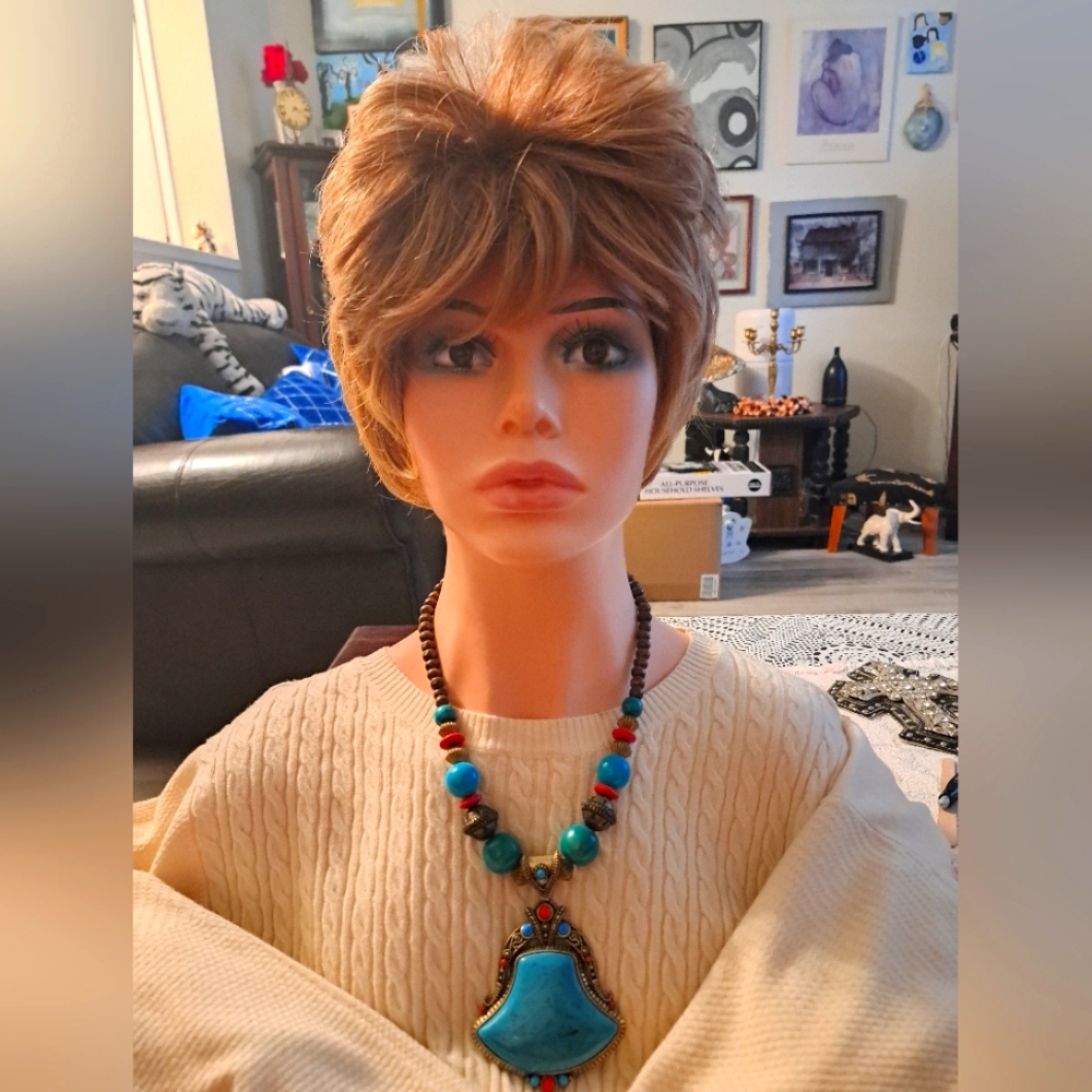 Costume Jewellery Necklass